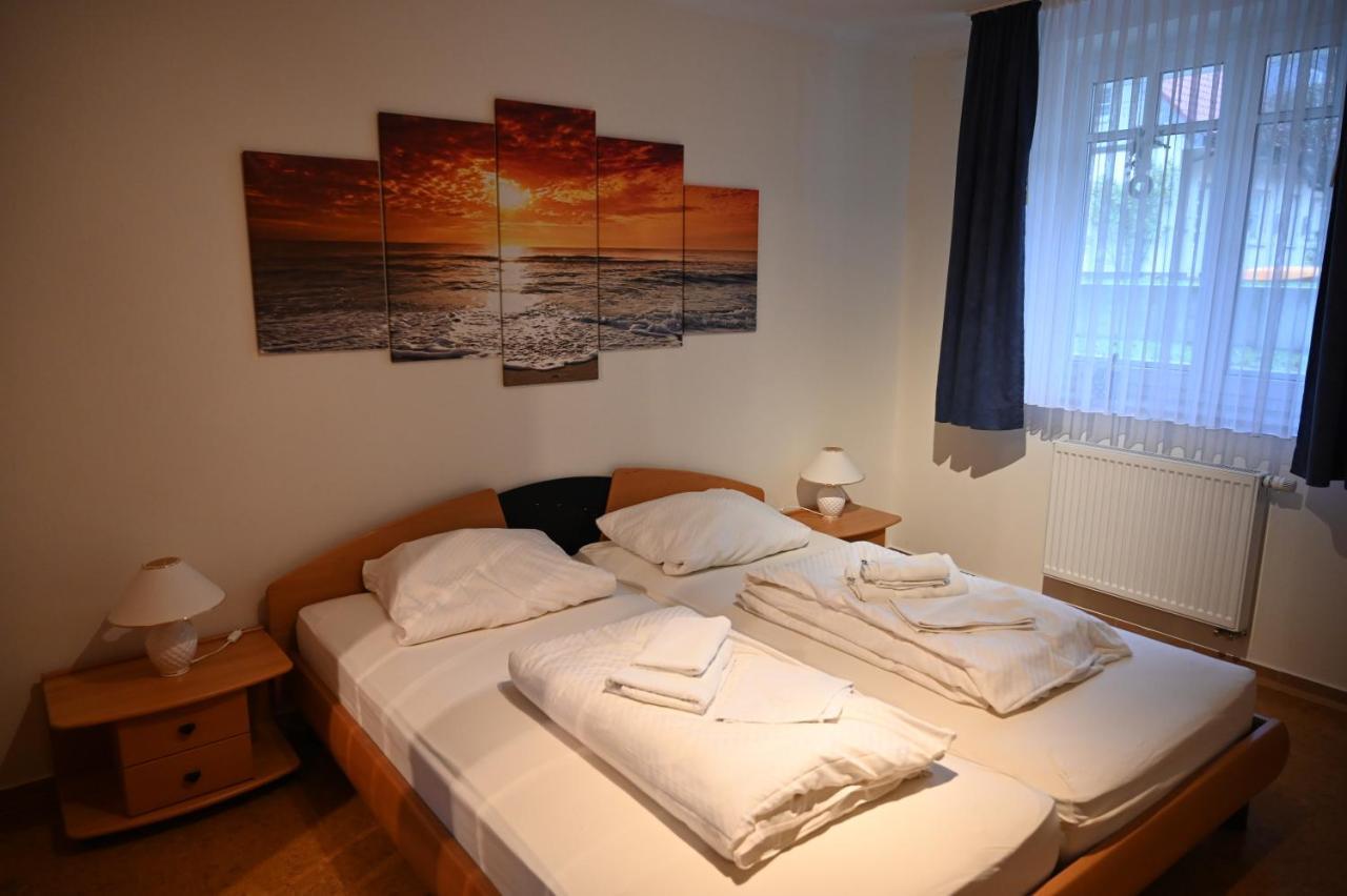 Ferienwohnung Seeblick Waren  Extérieur photo
