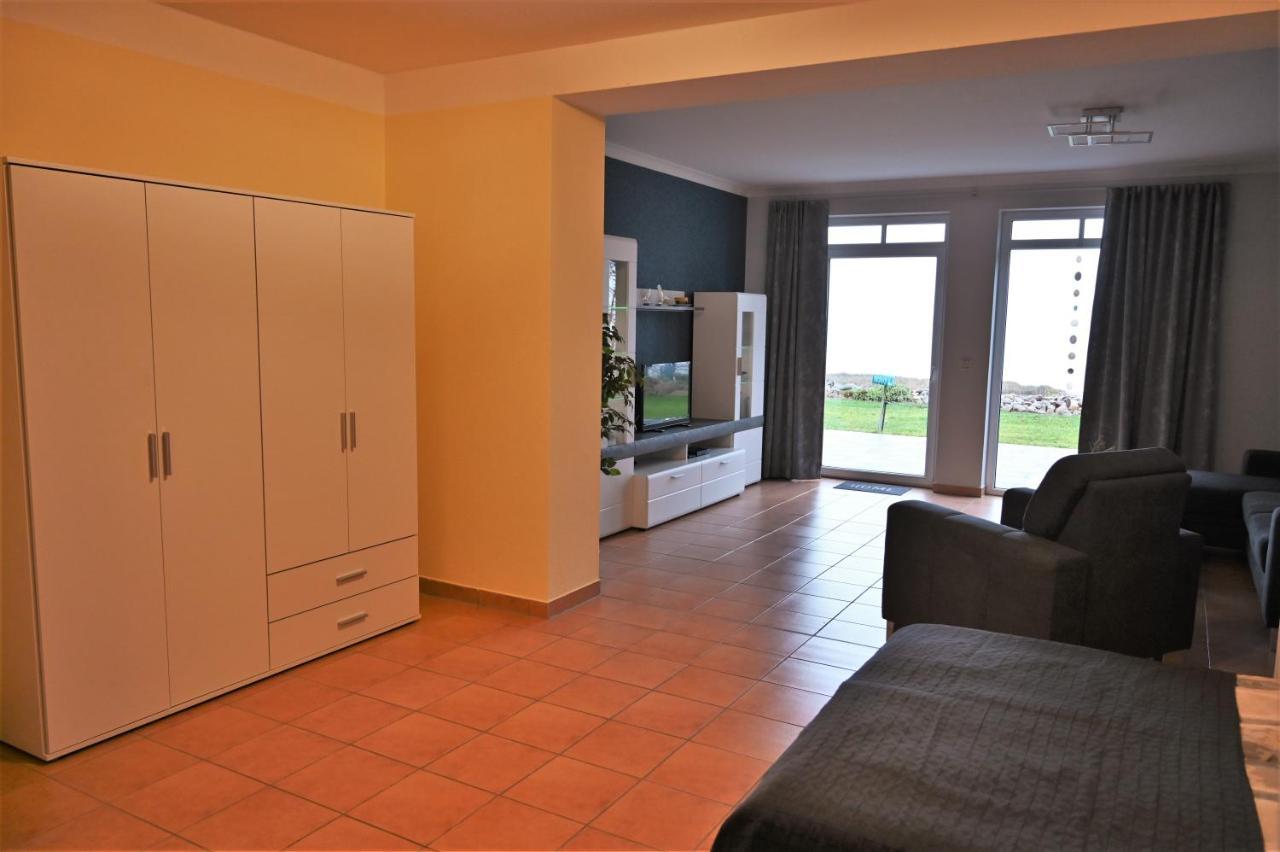 Ferienwohnung Seeblick Waren  Extérieur photo